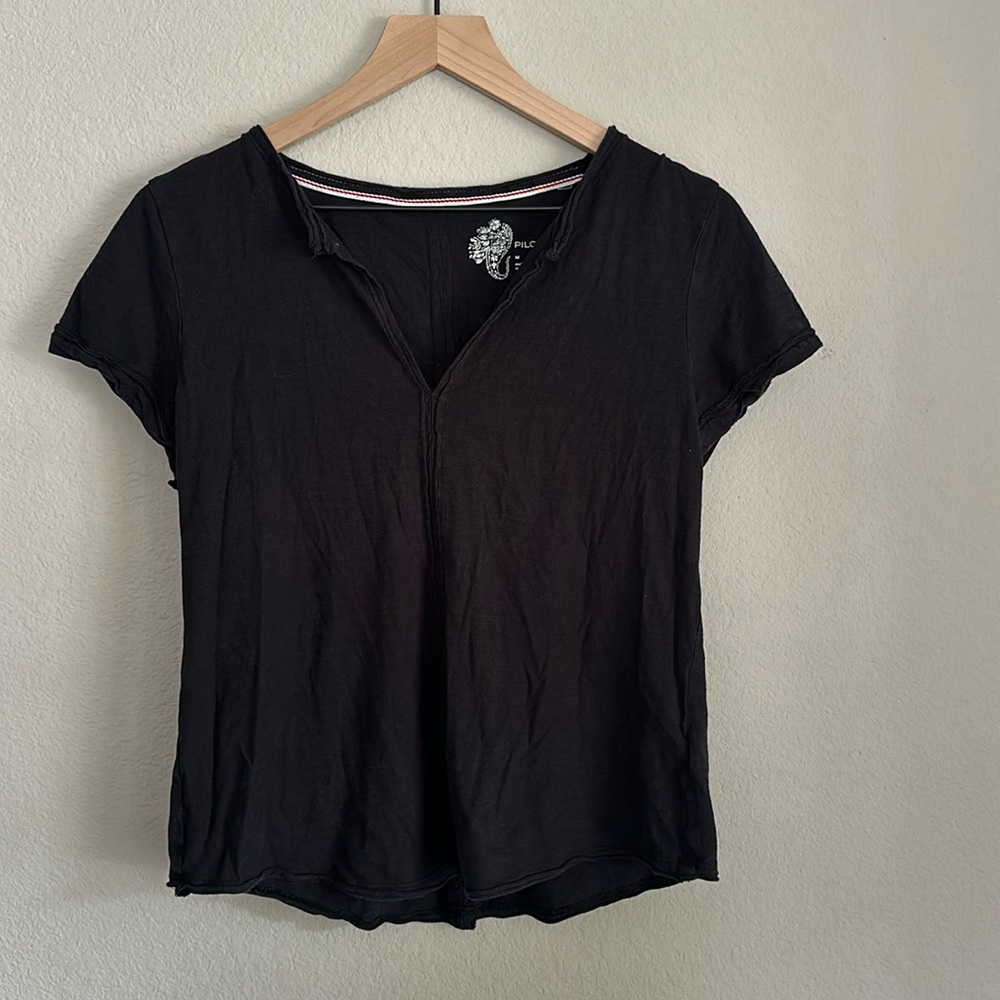 Anthropology by Pilcro black shirt